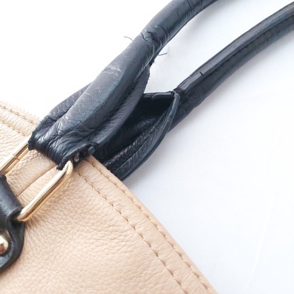 Emma Fox Tan and Black Leather Weekender Bag - Picture 10 of 16